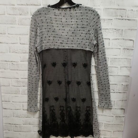 Areve dress   - Picture 3 of 3